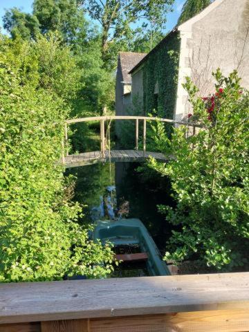 Saint-Mélaine-sur-Aubance高堡磨坊旅馆住宿加早餐旅馆 外观 照片